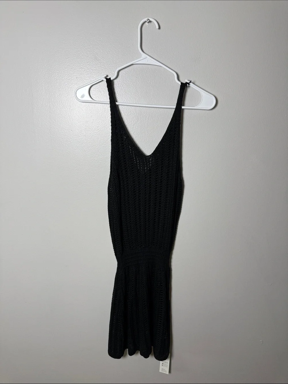 Cupshe Black Knit V-Neck Mini Dress Size Medium New!
